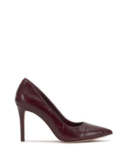 Vince Camuto Women's Savilla Burgundy M