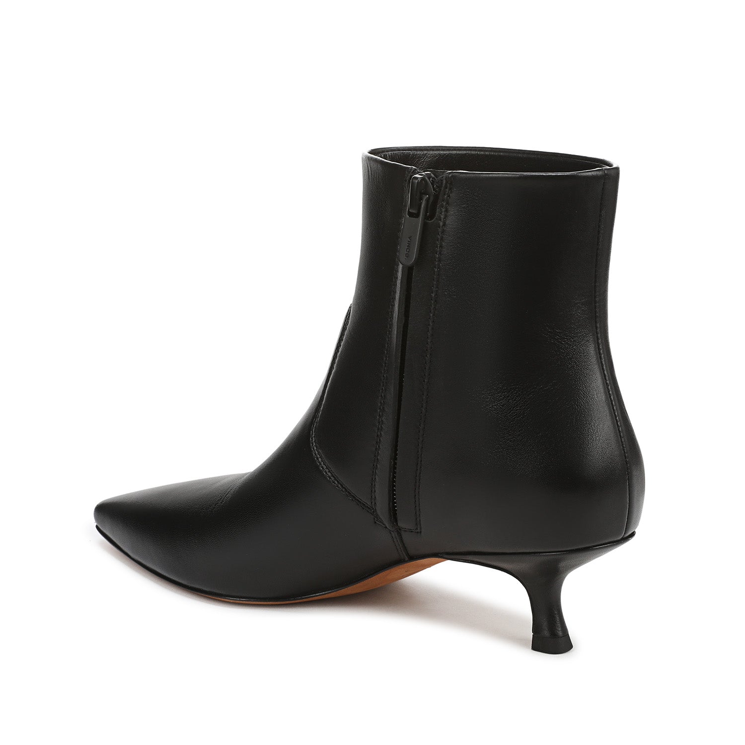 Vince. Women's Simone in Black