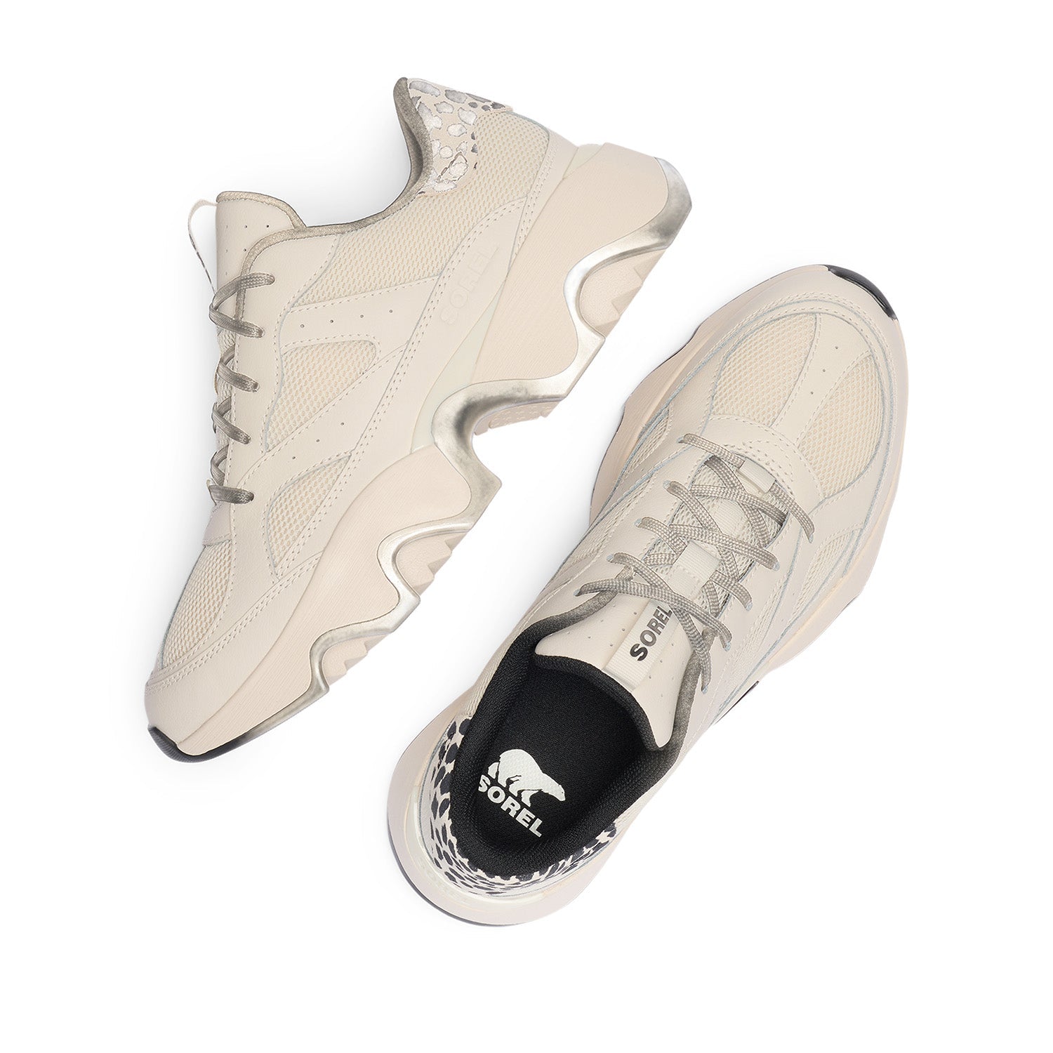 Sorel Women's Kinetic™ Array in Chalk/Black