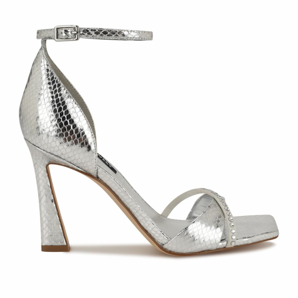 Nine West Tapple3 Argent M pour femmes