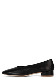Jeffrey Campbell, administratrice des femmes, Black M