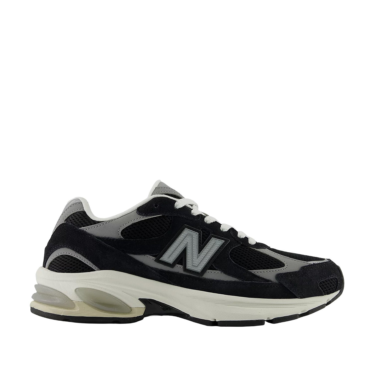New Balance Unisex 2010 in Black/Shadow Grey/Sea Salt