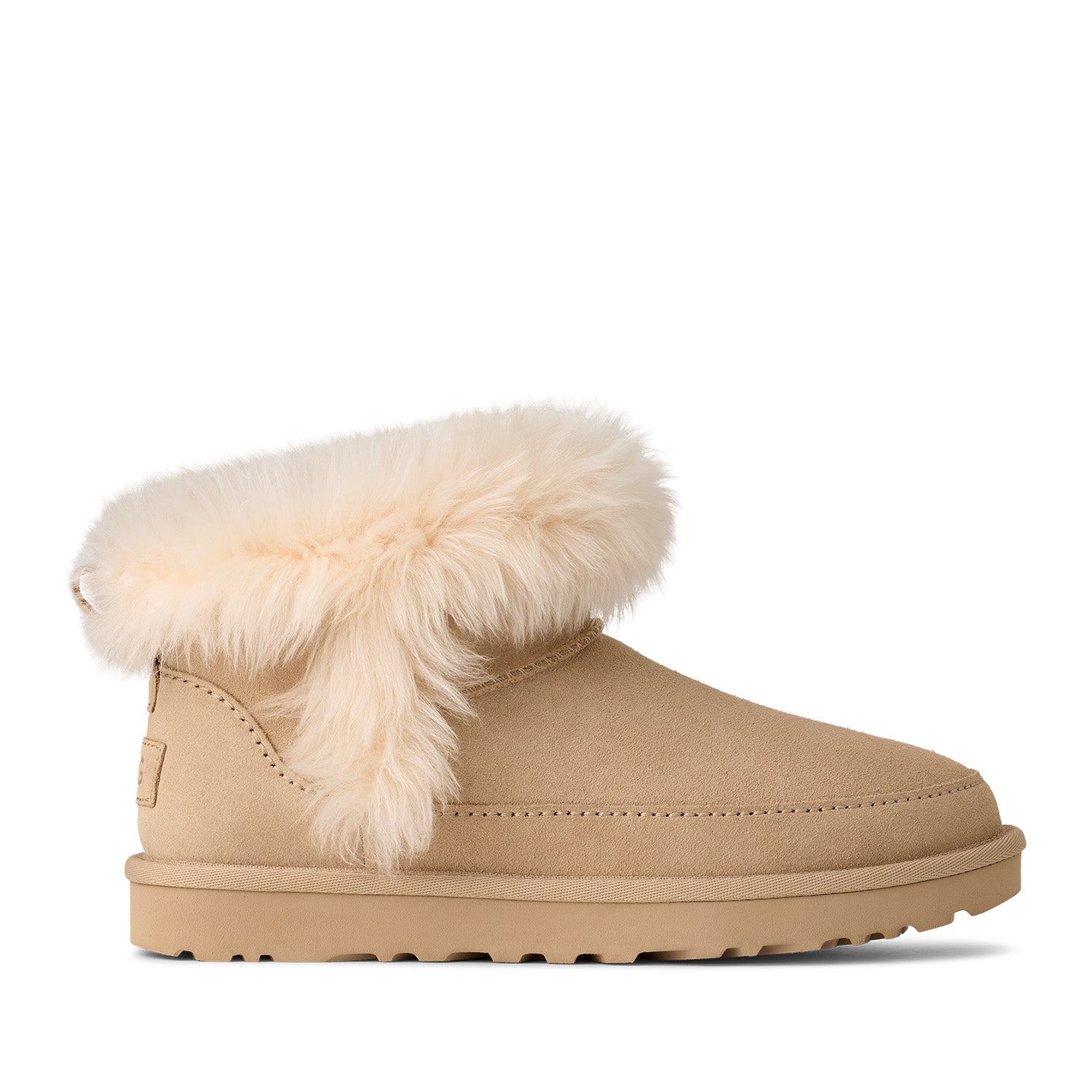 UGG Women's Classic Ultra Mini Chalet in Sandcastle