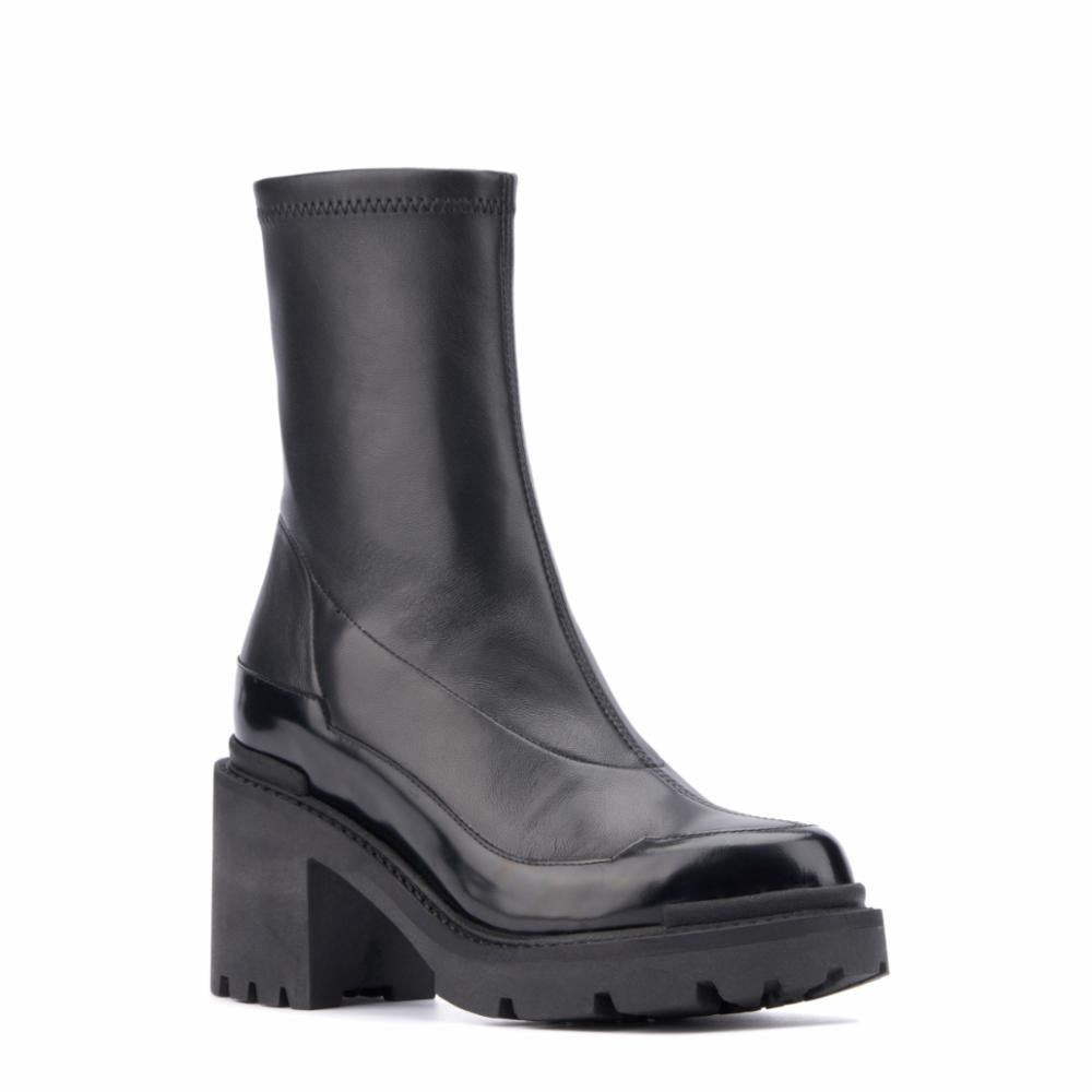 Aquatalia  Footwear Women's Vanna Black M