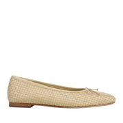 Vince. Women's Darla Weave in Cashew