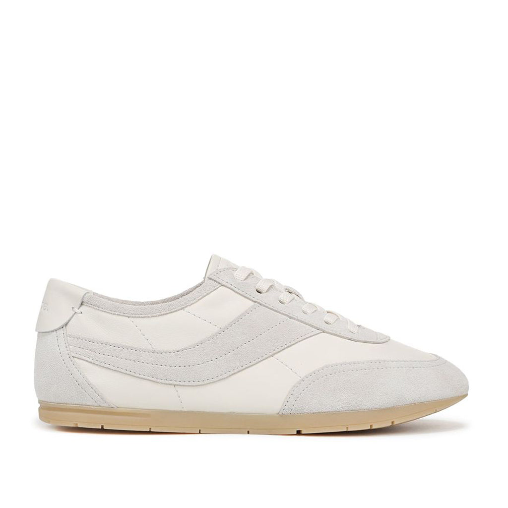 Vince. Women's La Runner-W in Horchata/Pebble White