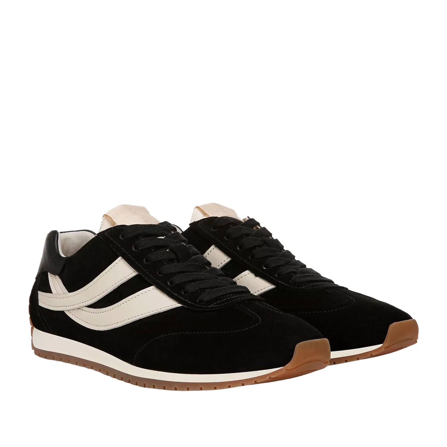 Vince. Chaussures de course Oasis pour femmes, noires.