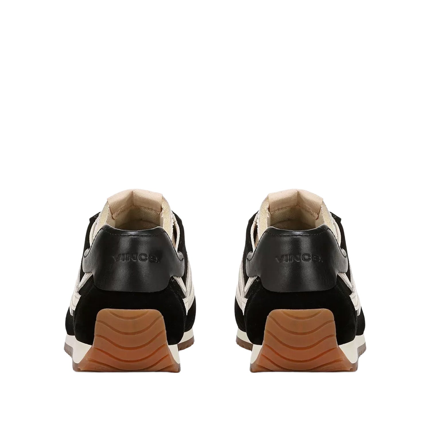 Vince. Chaussures de course Oasis pour femmes, noires.