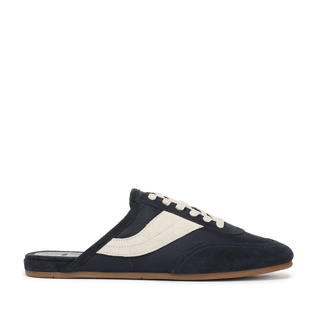 Vince. Women's Solstice in Night Blue/Moonlight