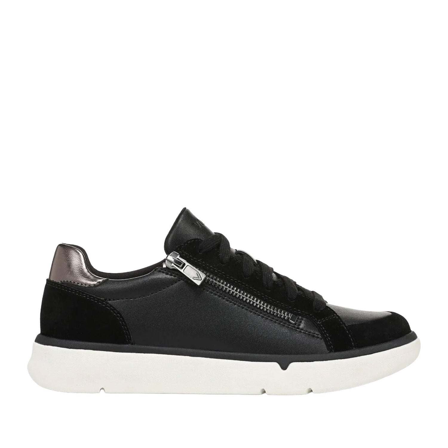Vionic Women's City Walk Axs in Black