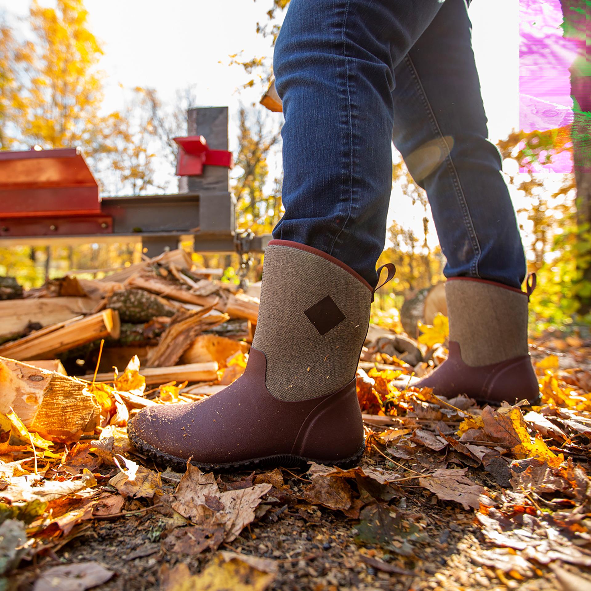 Muck Footwear  Women's Muckster Ii Mid Muckster Red M