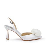 Badgley Mischka Women's Carlise in White