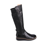 Django & Juliette Women's Oletta in Black