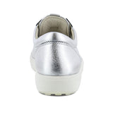 ECCO Women's Soft 7 Sneaker in Pure Silver