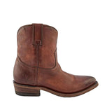 Frye  Women's 40191 Billy Short Brown M