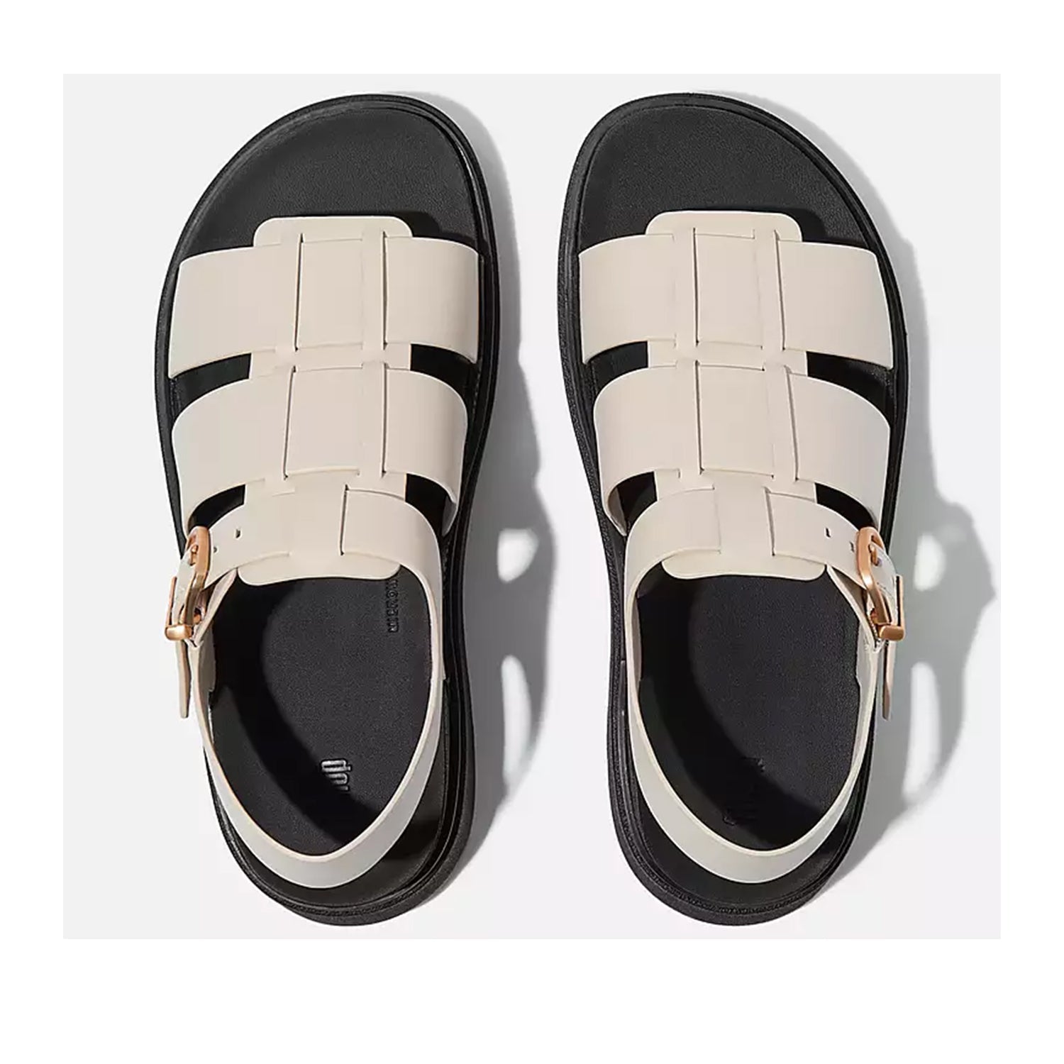 Sandales de pêcheur en cuir beige Fit Flop Gen-FF pour femmes