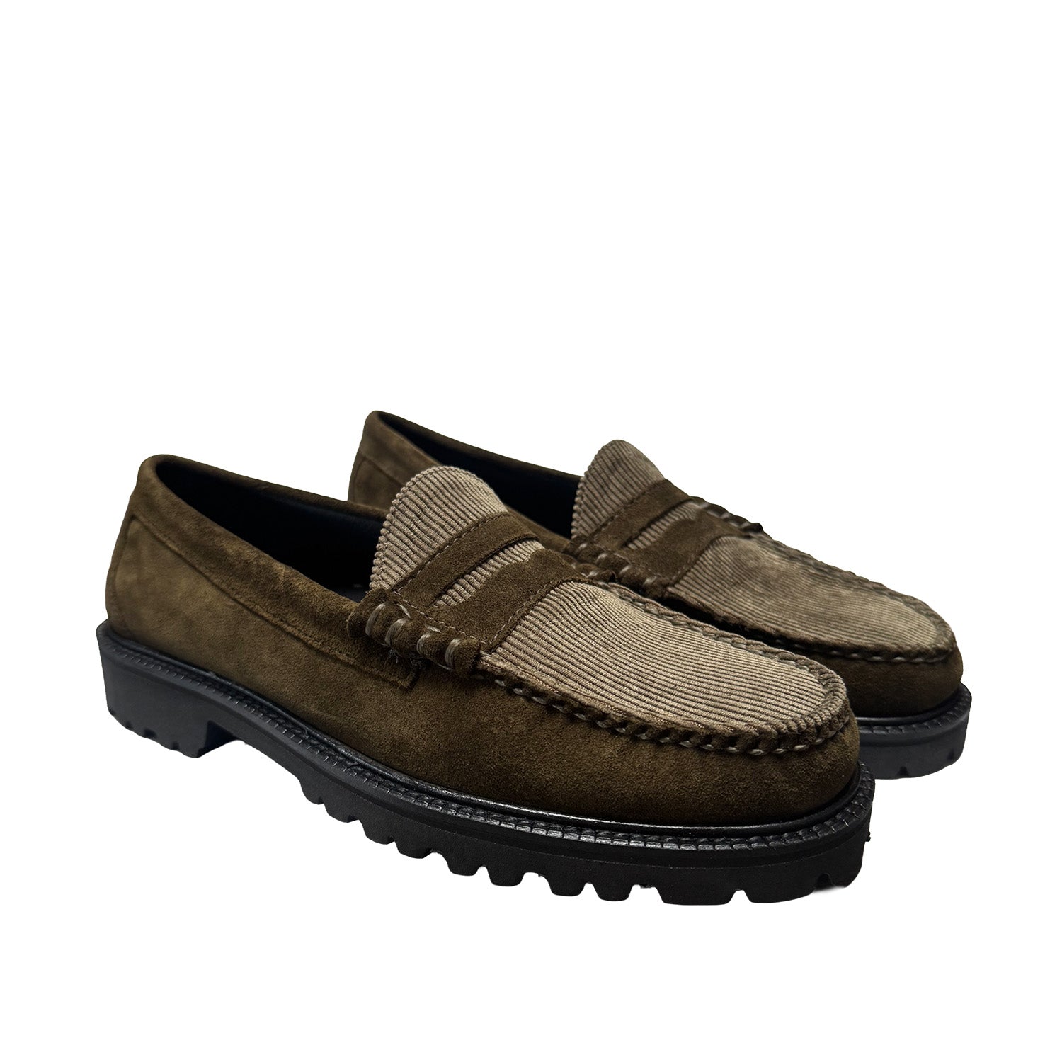 G.H. Bass Men's Larson Lug Two-Tone Suede in Olive