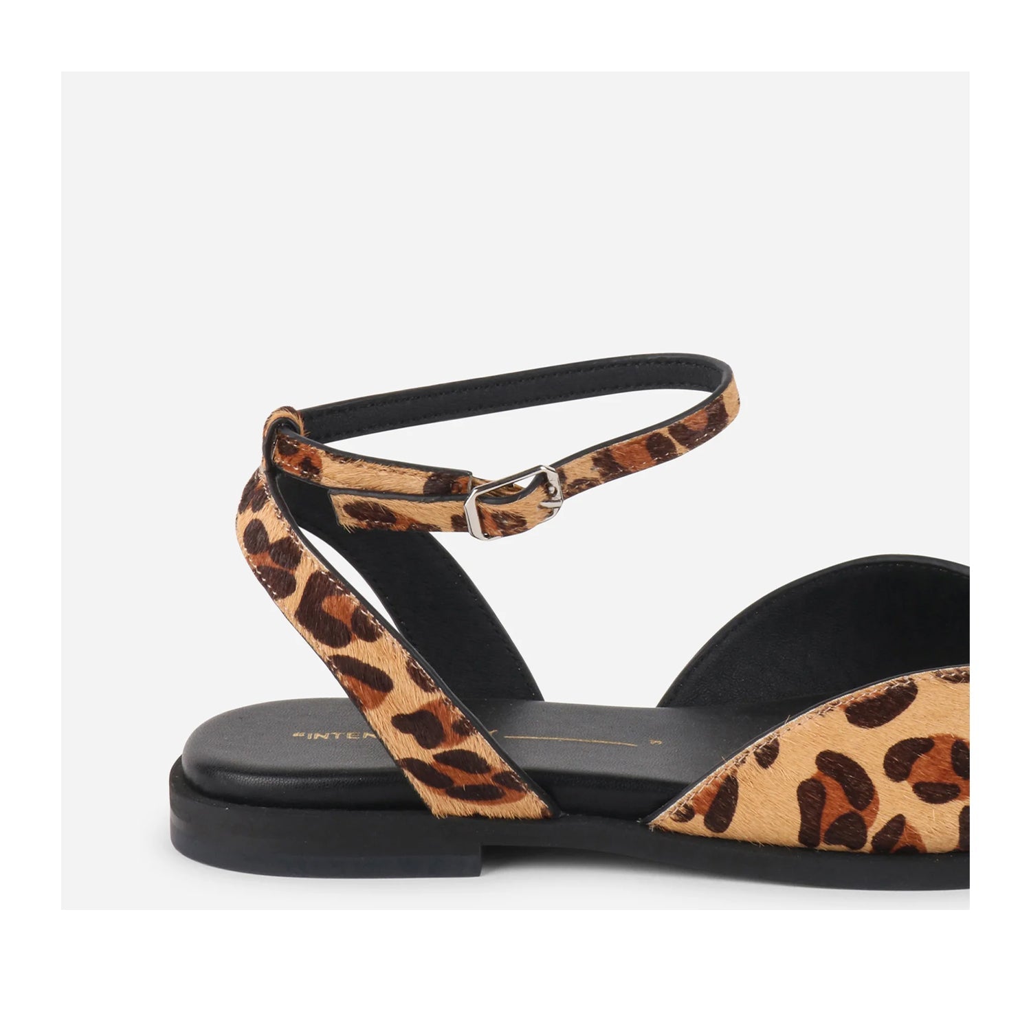 Intentionally Blank Women's Dive in Leopard