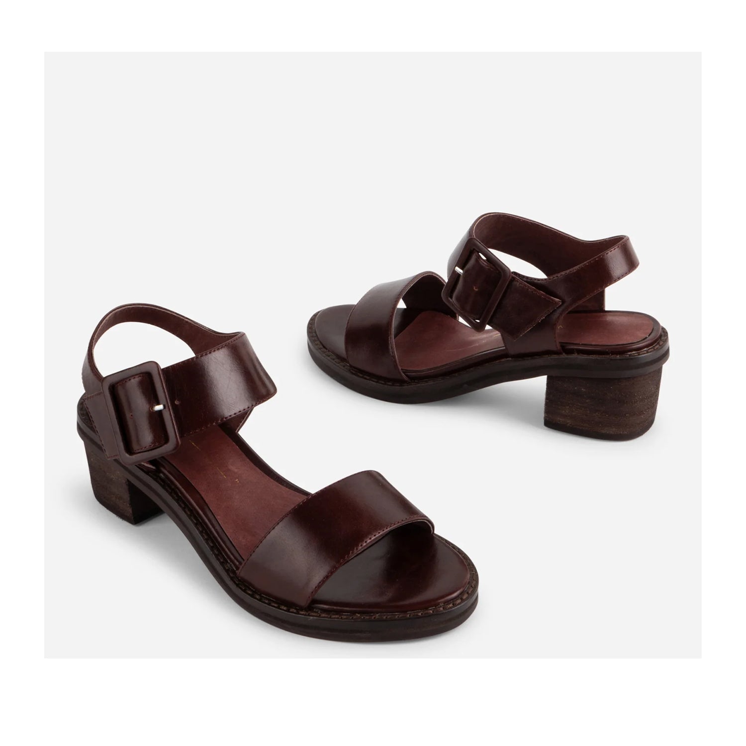 Mazzy pour femme, couleur bordeaux, de la marque Intentionally Blank