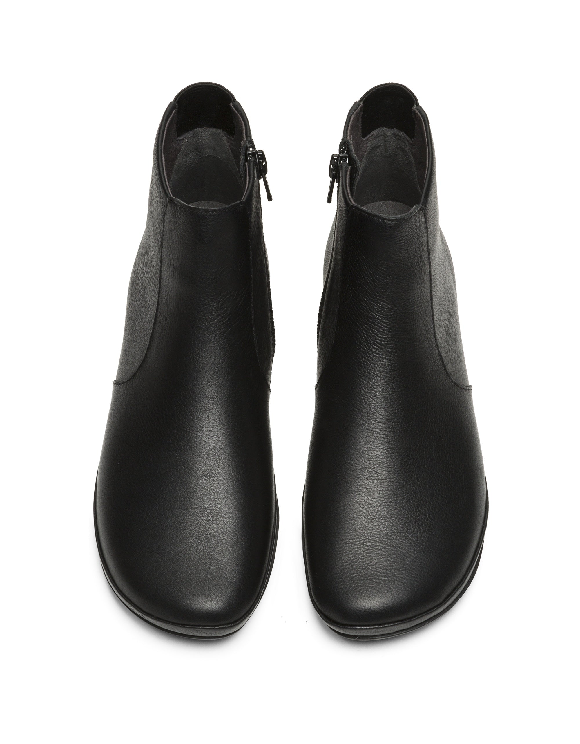 Camper Women's Right Nina in Black