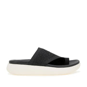 Kenneth Cole Reaction Women's Teffi Knit in Black