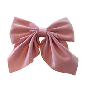 Kennie Rylie Small Bow Hair Clip in Pink