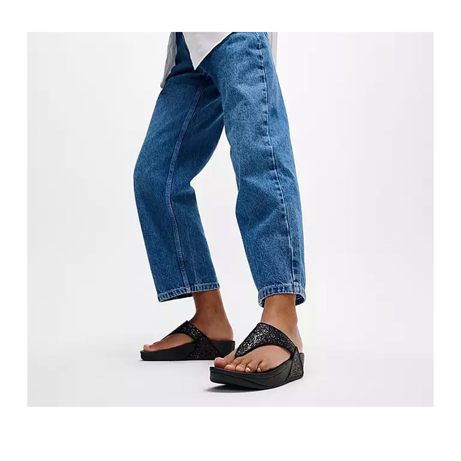 Sandales Fitflop Lulu à paillettes noires pour femmes, entre-doigts.