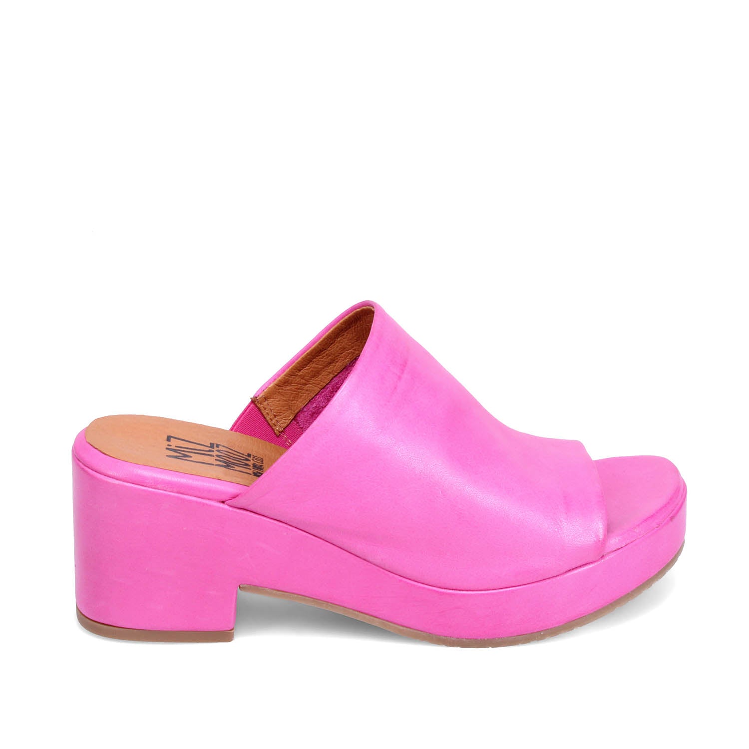 Miz Mooz Women's Gwen in Fuchsia