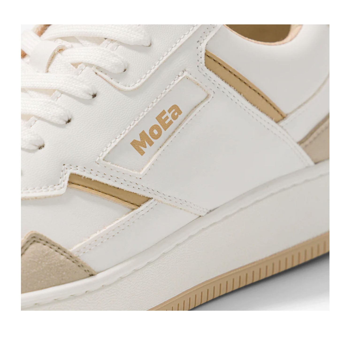 MoEa Unisex Gen 1 in Corn White & Beige Suede