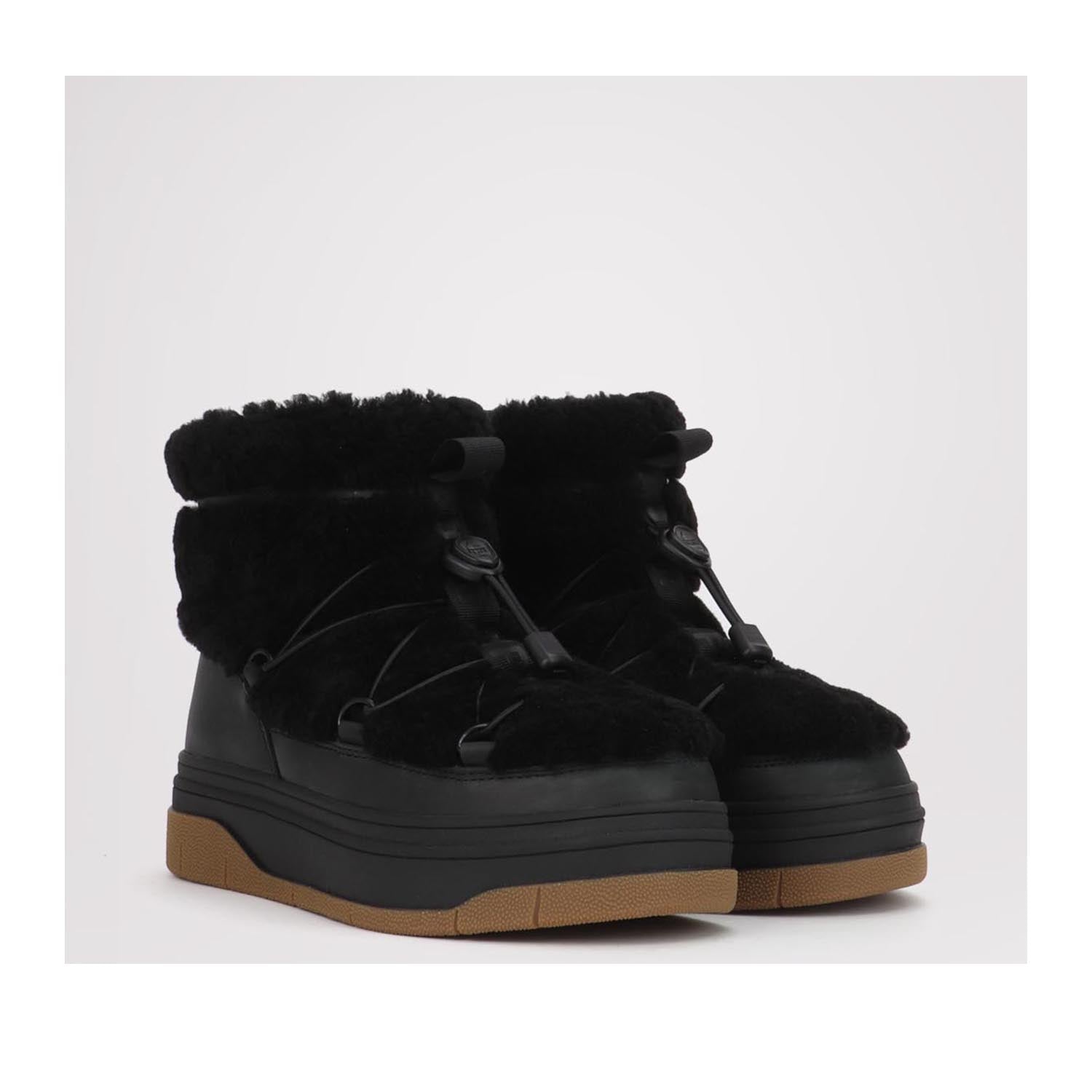 Pajar Women's Janie 2.0 in Black