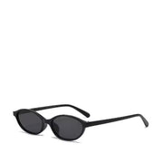Kennie Rylie Retro Oval Shades in Black