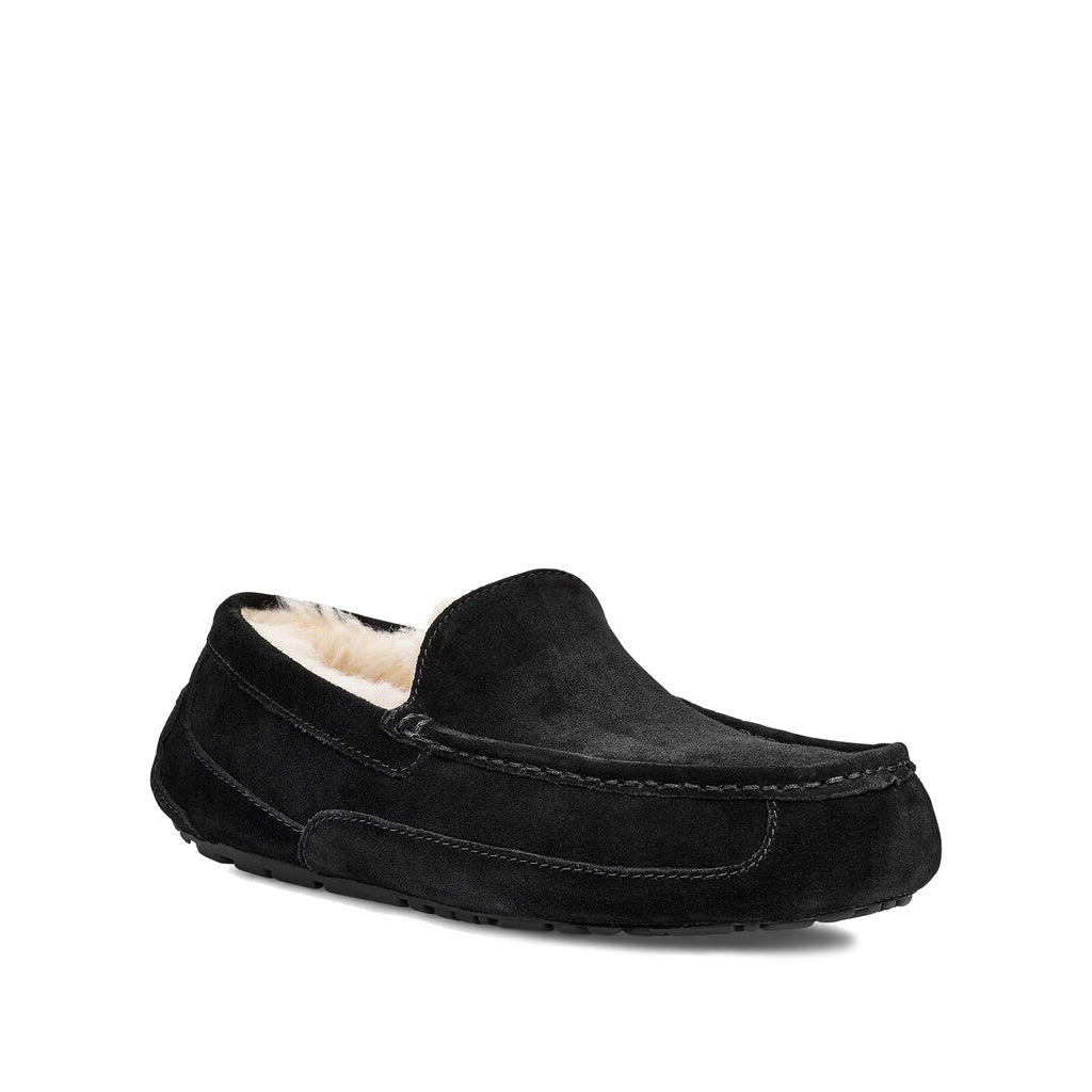 UGG Men's Ascot in in Black Leather