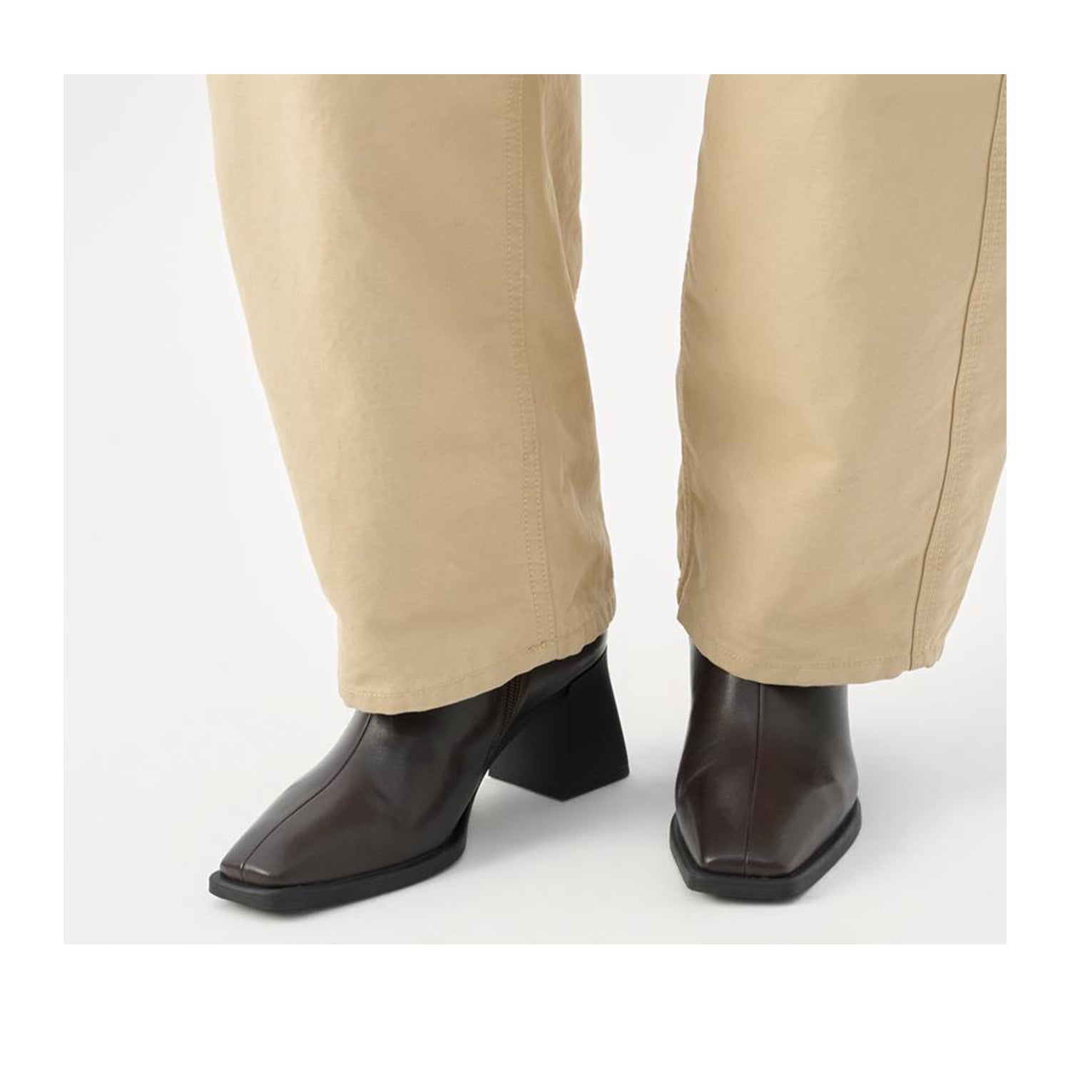 Vagabond Women's Cosmo 2.0 in Black