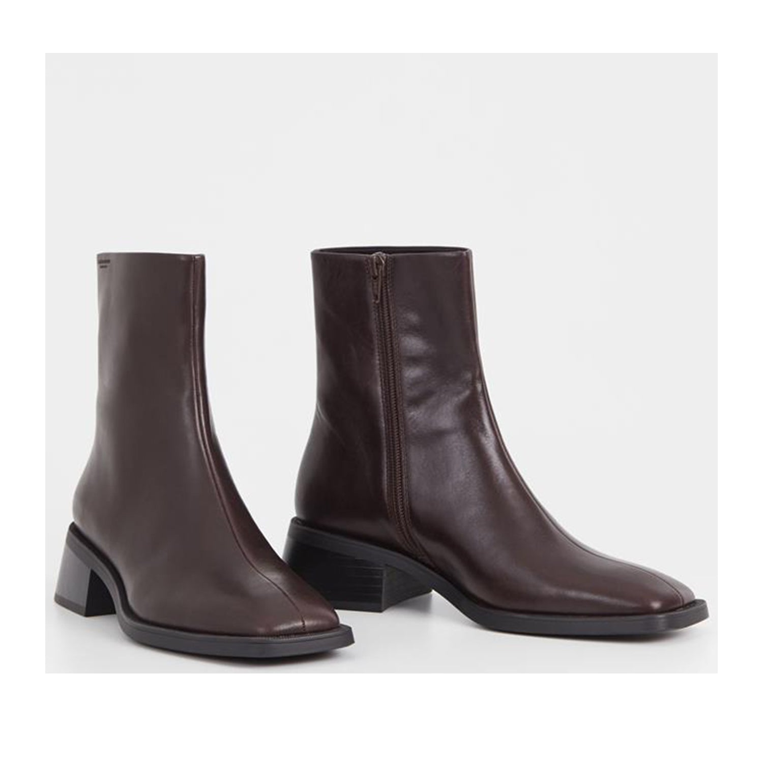 Vagabond Women's Blanca in Chocolate