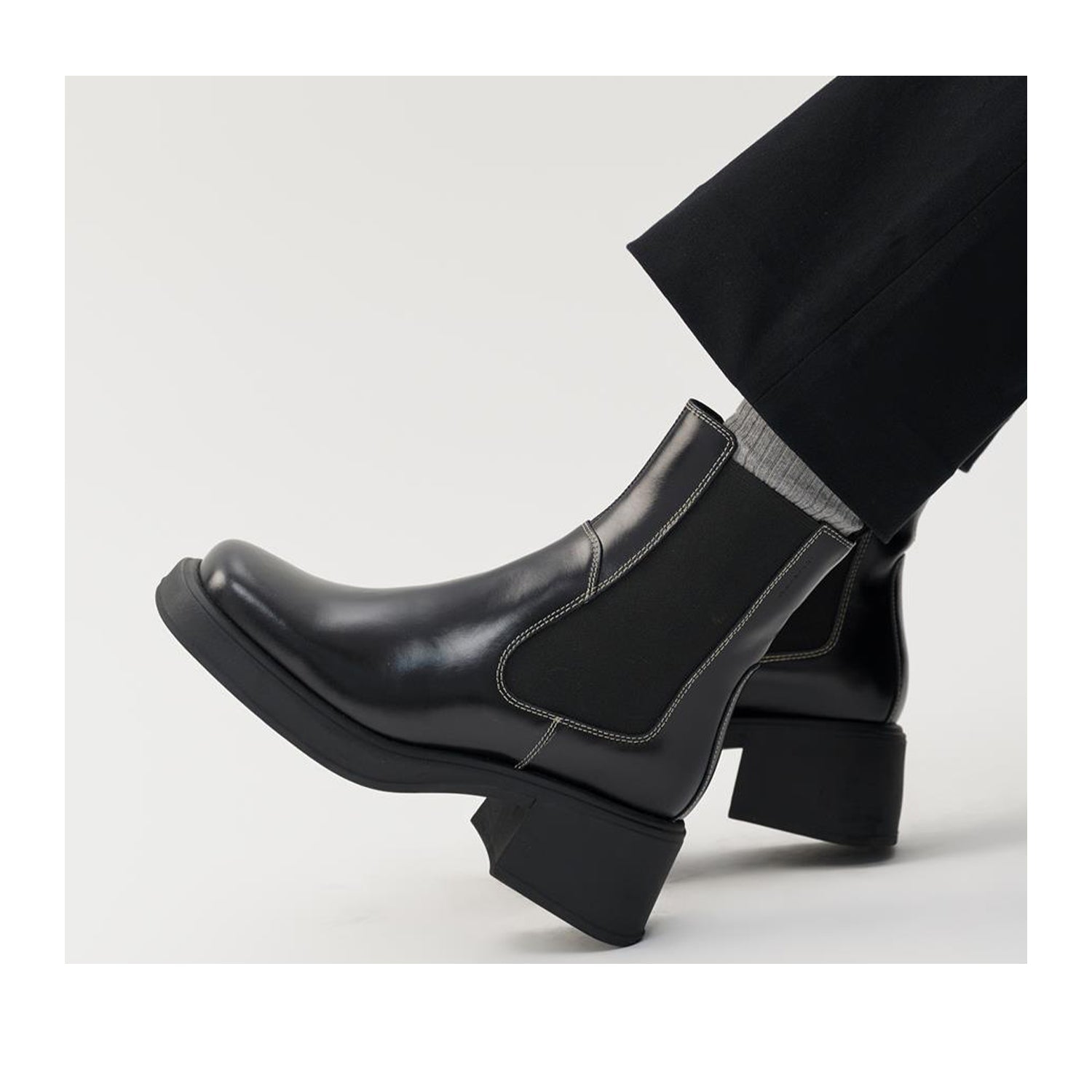 Dorah pour femme de Vagabond, coloris noir et blanc