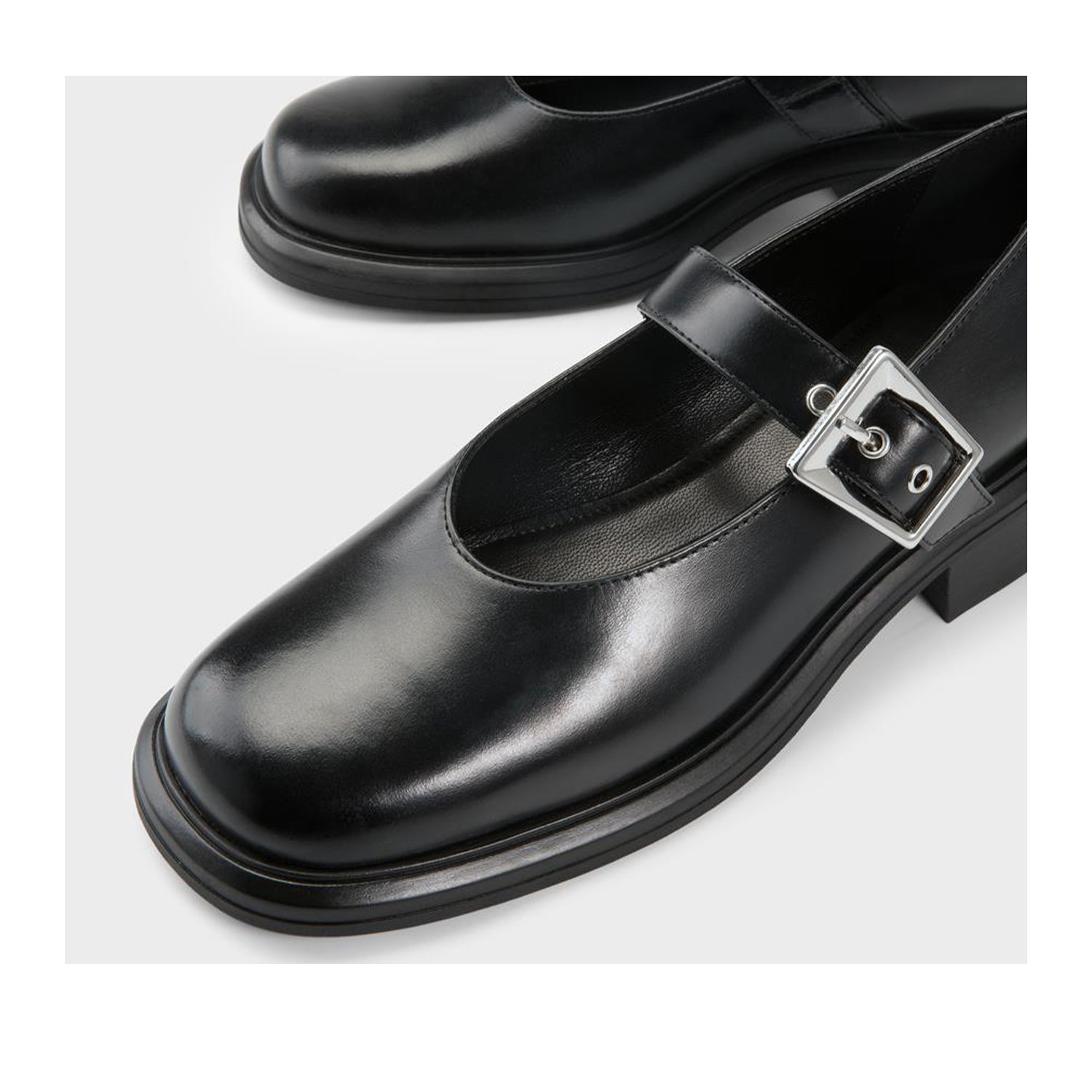 Vagabond Women's Ellis in Black